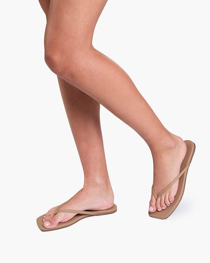 Square Toe Lily Leather Flip Flops in Cocobutter | TKEES Trusted
