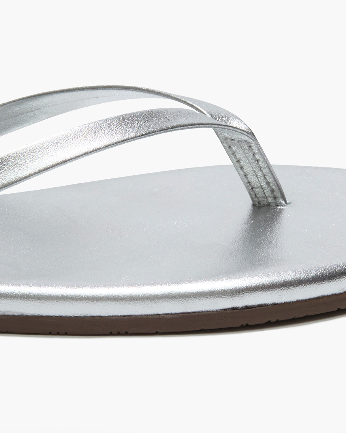 Lily Metallics Leather Flip Flops in Fairylust | TKEES Value