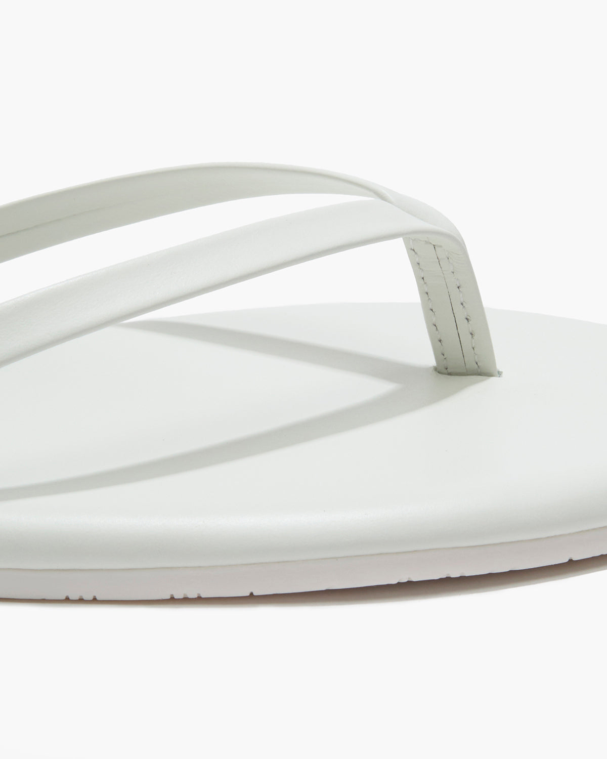 Lily Pigments Leather Flip Flops in White | TKEES Featured