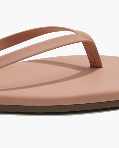 Square Toe Lily Leather Flip Flops in Nude Beach | TKEES Deals