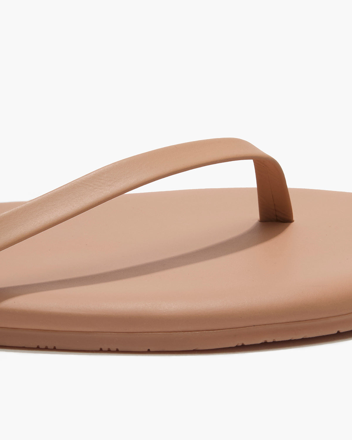 Sarit Leather Sandals in Pout | TKEES Great Value