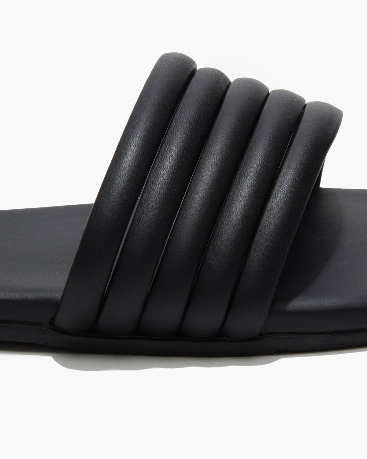 Serena Leather Slides in Black | TKEES Exclusive