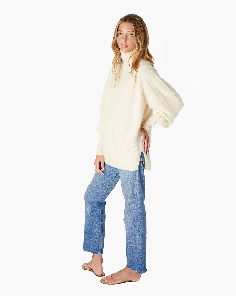 Cashmere Turtleneck  | TKEES New